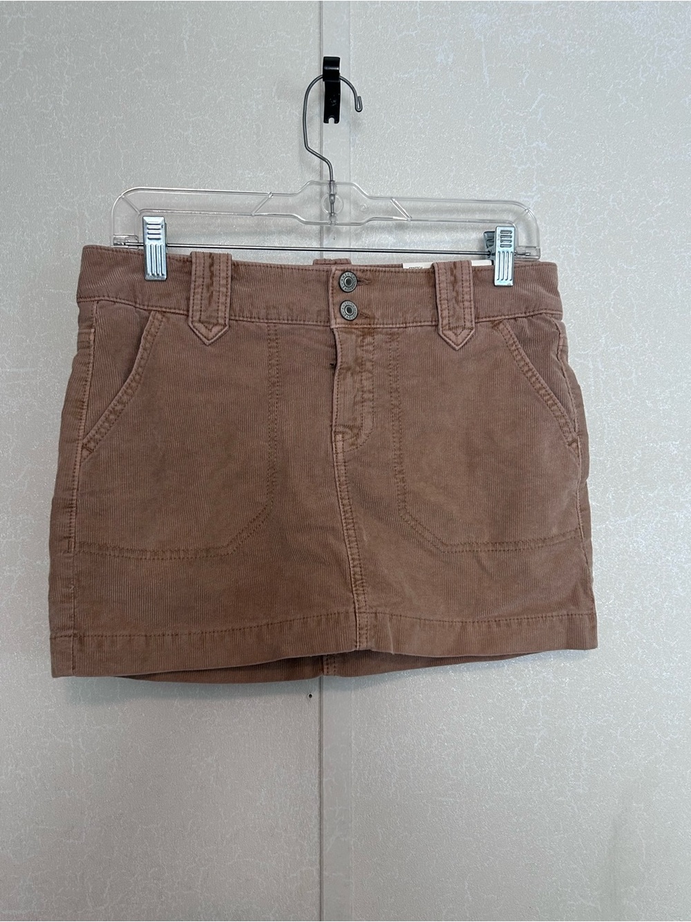 American Eagle low rise mini Women’s skirt NWT Sz 2